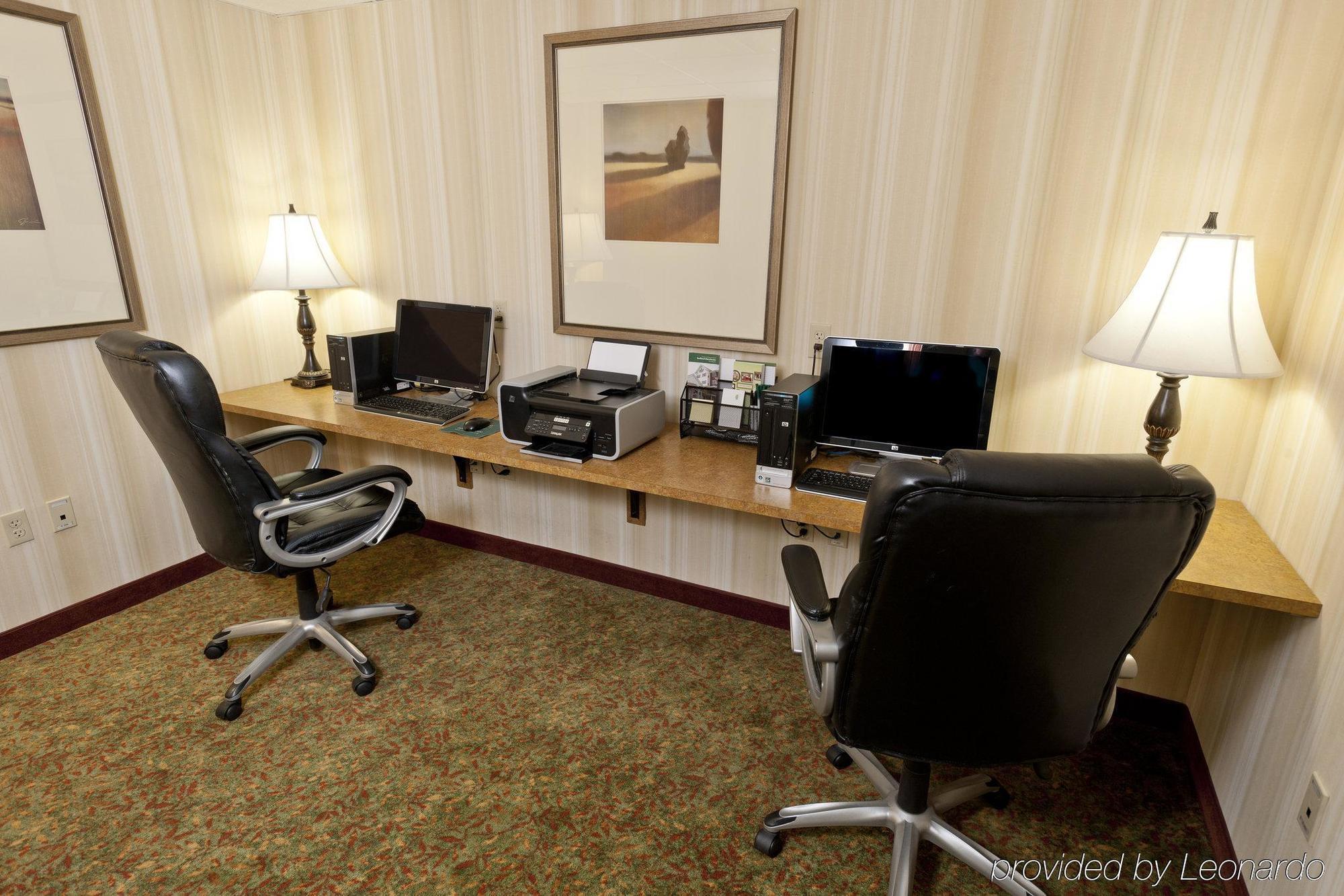 Four Points By Sheraton Bedford Manchester Airport Удобства фото